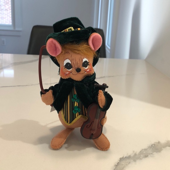 Annalee Other - Annalee Mouse ☘️ 🎻